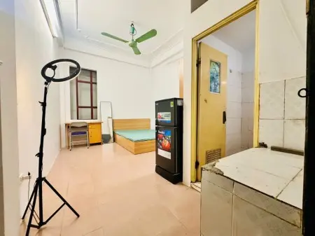 Cho Thuê Phòng Đẹp Giá Rẻ, Kim Liên Đống Đa . Đi Bộ Ra Vincom Phạm Ngọc Thạch, Đh Y...