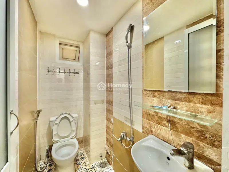 Cho Thuê Phòng Ngủ Tách Bếp Ban Công Ngay Chân Cầu Kiệu, Vị Trí Trung Tâm Chợ Nguyễn Văn Trỗi