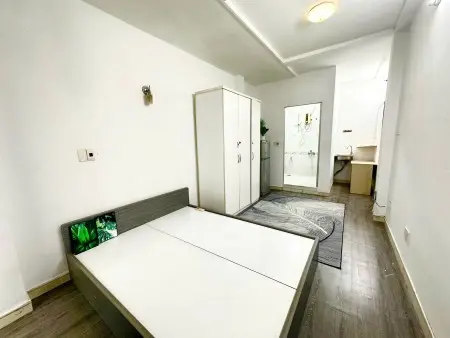 Cho Thuê Phòng Ban Công 22M2 , Full Nội Thất - Ngay Đường Ba Tháng Hai Q10 - Gần Toà Nhà Viettel