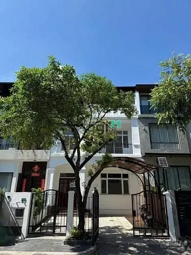 Cho Thuê Bt Hưng Thái - Phú Mỹ Hưng, 126M2, Nhà Mới Sạch Sẽ. Giá 33Tr