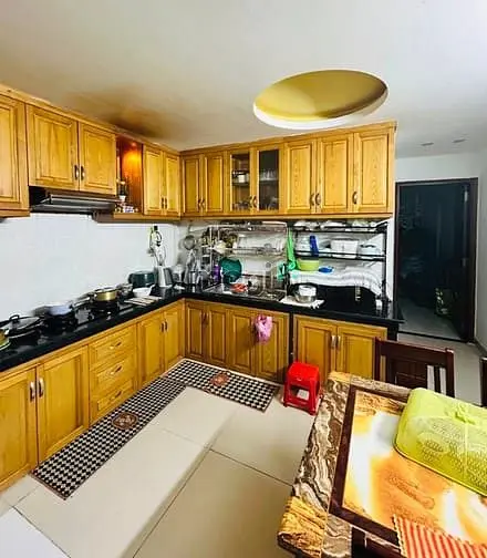 Giá Bán 5,98 Tỷ - 110M2, Nhà 3 Tầng, 5Pn, 3Wc, Đường Phan Văn Hớn