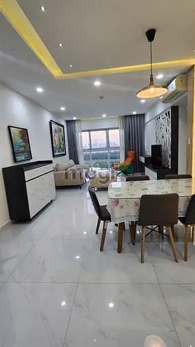 Cho Thuê Căn Góc 2 Phòng Ngủ Tại Midtown Phú Mỹ Hưng , Giá Rẻ