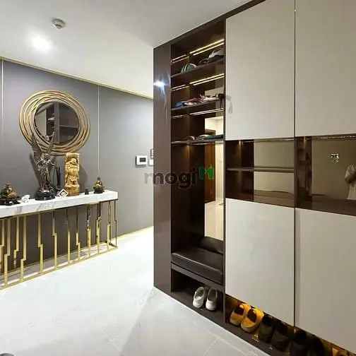 Bán Căn Hộ Tại Landmark 6, Vinhomes Central Park, Bình Thạnh, 105M2