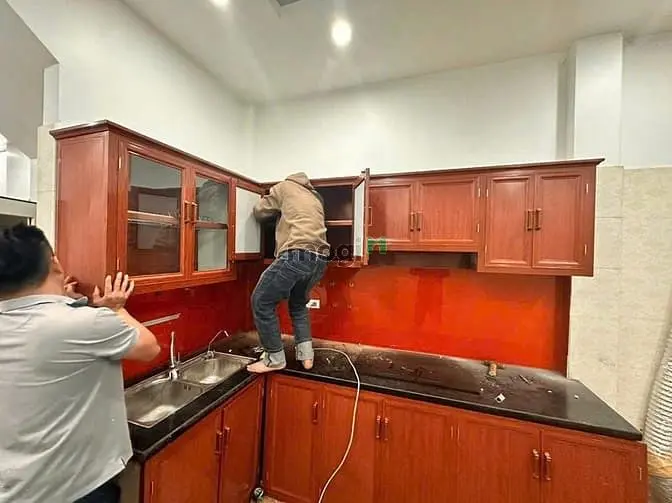 Cho Thuê Nhà Ngõ 192 Đại Từ 65M X 5T