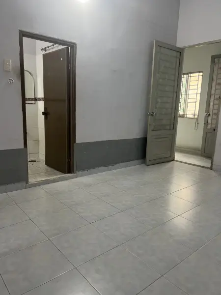Còn Duy Nhất 1 Phòng Cho Thuê_ Đường Hoàng Văn Thụ, P.2, Q. Tân Bình, Hồ Chí Minh