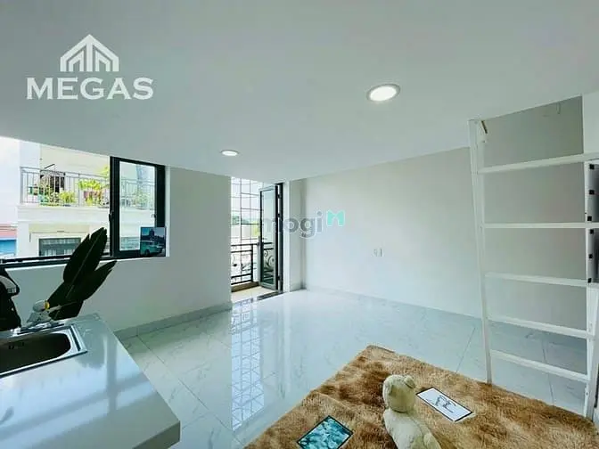 Duplex Ngay Ngã Tư Hàng Xanh, Hutech, Hiu, Uef, Quận 1, Trung Tâm Bt