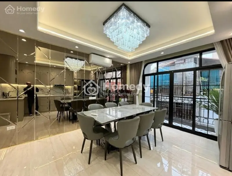 Tuyệt Phẩm Ngọc Khánh -Ba Đình 45M- Full Nội Thất Cao Cấp - Thang Máy - Ô Tô Đỗ Cửa - Ở Ngay