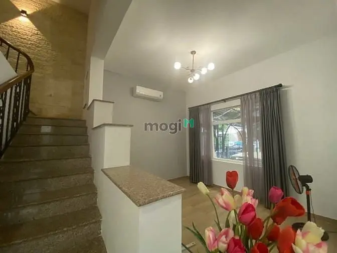 Cho Thuê Biệt Thự Hưng Thái 2, Pmh, Q7 Chỉ 33Tr