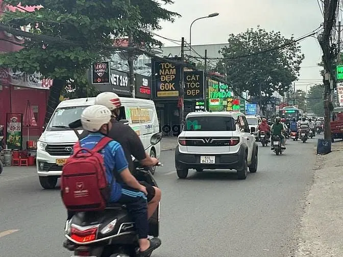 Chỉ 16 Tỷ Xí Có Nhà 5 Lầu Mái Đẹp Ngang 6.5M 104M2 Vài Bước Ra Phan