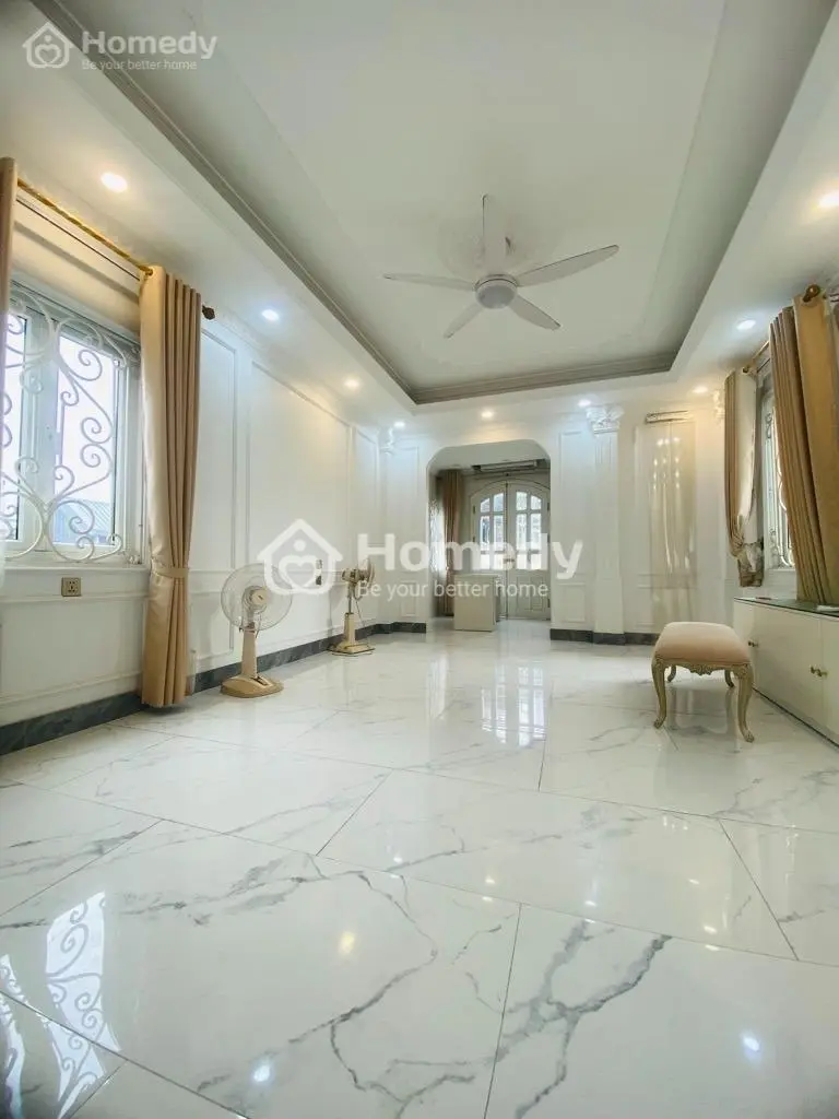 Bán Nhà Hoàng Hoa Thám – Ba Đình - Nhà Kiến Trúc Sư – 7 Tầng Thông Sàn