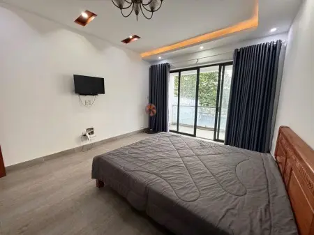 Phòng Ban Công Đầy Đủ Nội Thất Mới Xây, Giá 5Tr3, Ngay Đại Học Công Thương