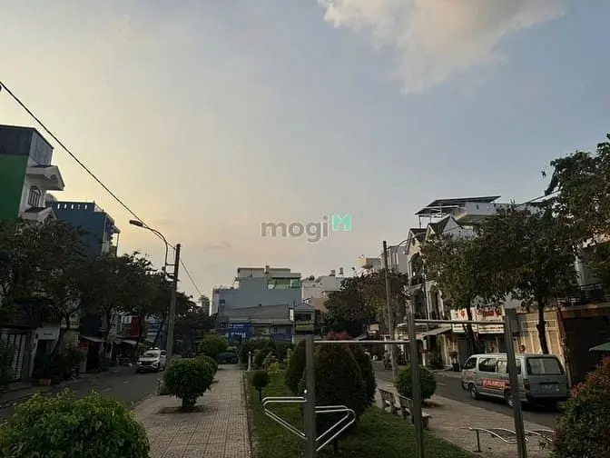 Bán Nhà Mtkd Đường Hiền Vương-Tân Phú.dt 3.7X21- Giá Hời Chỉ 8.5 Tỷ