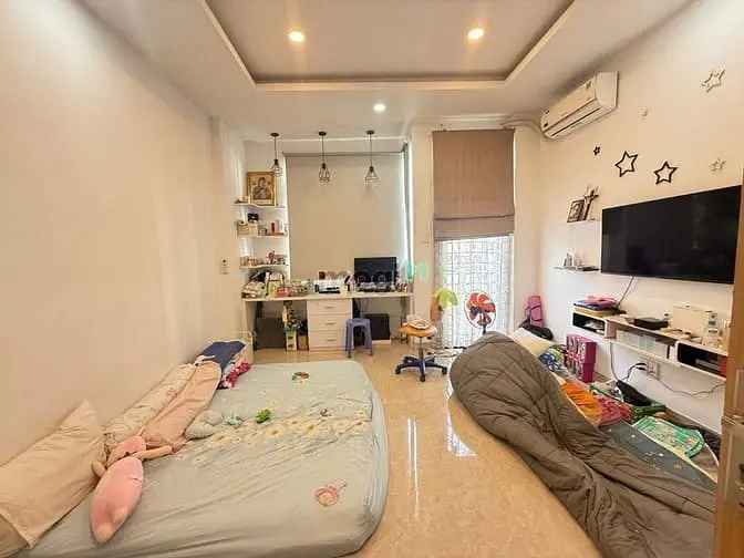 Bán Nhà Hẻm Phan Văn Hớn Gần Mặt Tiền 4M X 15M 4 Tầng Chỉ 5.3 Tỷ