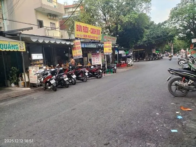 Gò Vấp, Nhà C4 Mặt Tiền Hẻm Kinh Doanh Lê Thị Hồng, Dt 6.15 X25M