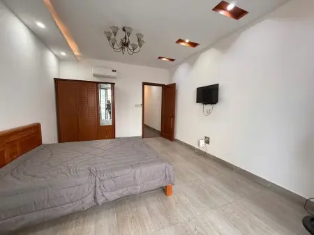 Phòng Ban Công Đầy Đủ Nội Thất Mới Xây, Giá 5Tr3, Ngay Đại Học Công Thương