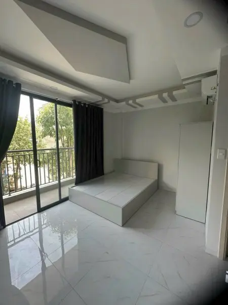30M2 Nội Thất Đầy Đủ(Cách Go Dĩ An 500M) Đầu Tháng 10 Có Phòng