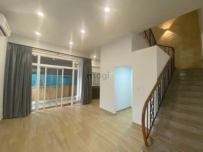 Cho Thuê Biệt Thự Hưng Thái 2, Pmh, Q7 Chỉ 33Tr