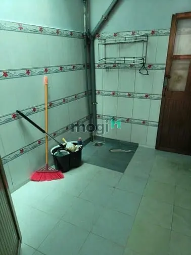 Nhà Cho Thuê: Hẽm Xe Hơi Nguyễn Quý Yêm 6 Triệu