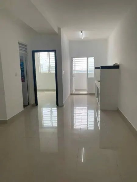 Chung Cư Âu Cơ Tower Căn 2P Ngủ, 2Wc, Rộng 90M2 Chỉ 9,5Tr