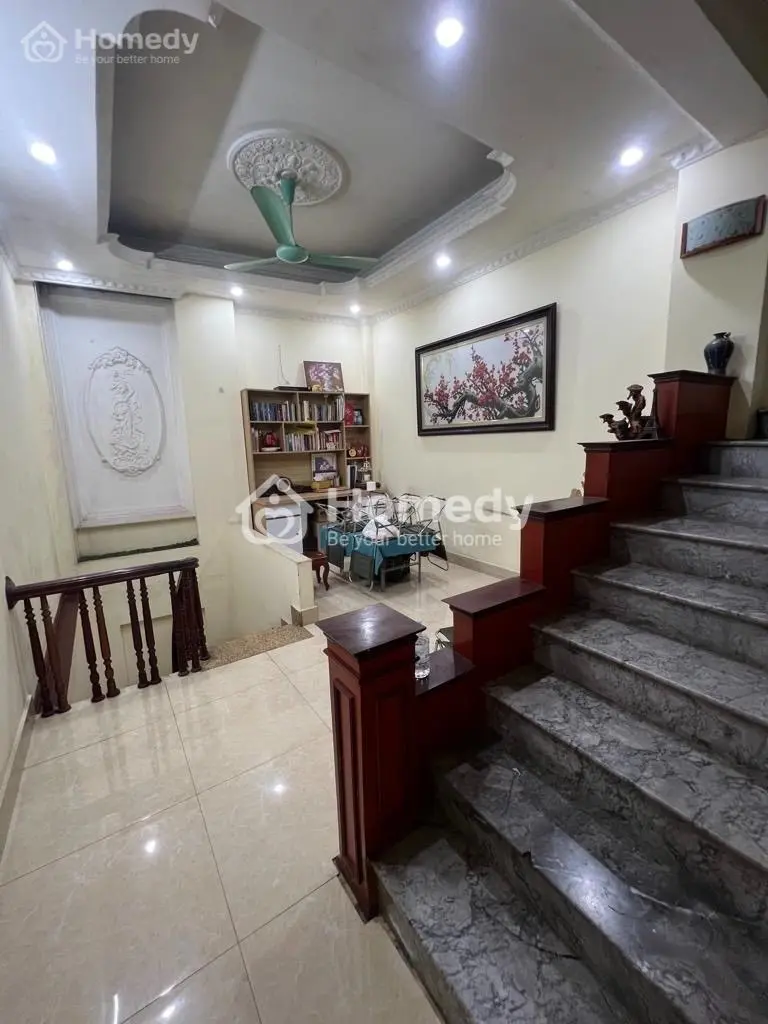 Hoa Lâm, 42M2 Nhà 5 Tầng Kiên Cố Ngõ Ô Tô Thông, Vị Trí Cực Đẹp, Giá 9,5 Tỷ