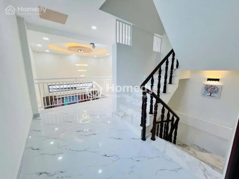 Nhà Mới 3 Lầu Gần Mặt Tiền Mai Hắc Đế Q8-Nội Thất Cao Cấp-Sổ Hồng Riêng-Công Chứng Ngay