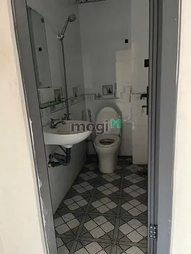 Cho Thuê Nhà Mặt Tiền Bùi Tư Toàn 13 Triệu