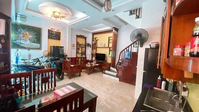 Bán Nhà Hot Phố Bồ Đề , 42M2 X 4 Tầng , Ô Tô Đỗ Cửa ,Giá 10,5 Tỷ