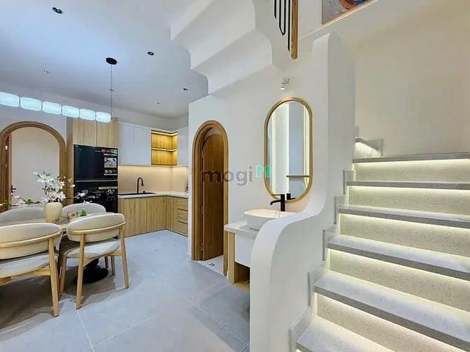 Bán Nhà Siêu Phẩm Cống Lở, P15, Tân Bình, 4 Tỷ, Sổ Riêng, Đủ Tiện Ích