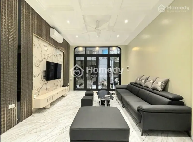 Tuyệt Phẩm Ngọc Khánh -Ba Đình 45M- Full Nội Thất Cao Cấp - Thang Máy - Ô Tô Đỗ Cửa - Ở Ngay