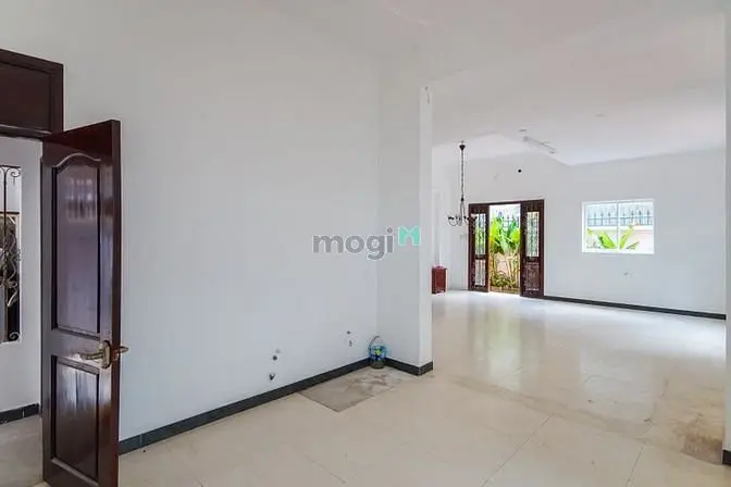 Biệt Thự 188 Nguyễn Văn Hưởng , Quận 2 - Giá 80 Triệu