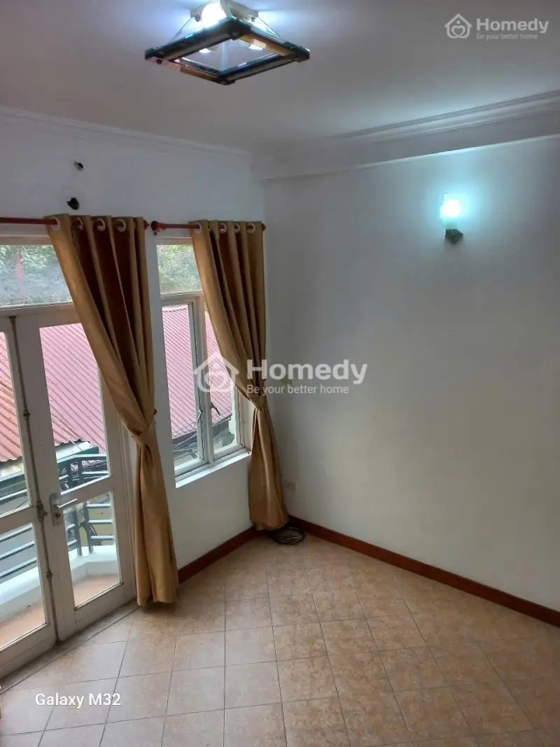 Cần Bán Nhà Riêng, Sổ Đỏ Chính Chủ, Ngay Sát Mặt Đường Đại La, Phường Bạch Mai, Hà Nội