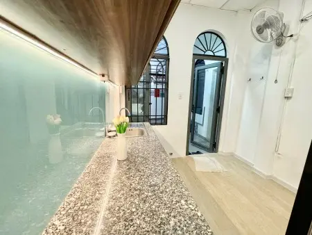 Cho Thuê Phòng Trọ 1Pn Tách Bếp Full Nt Gần Q1, Q2 35M2 Bếp Siêu Rộng Xô Viết Nghệ Tĩnh, Bình Thạnh