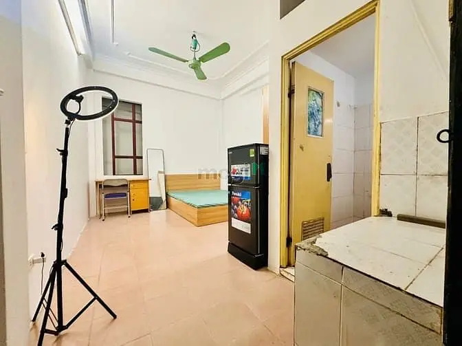 Cho Thuê Phòng Đẹp Giá Rẻ 3,5 Tr, Kim Liên Đống Đa . Đi Bộ Ra Vincom.