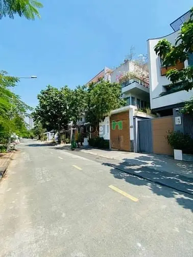 Top 5 Nền Kdc Thế Kỉ 21 Khu Uỷ Ban Cần Bán, Dt 160M2 Giá 24 Tỷ Alo Nhi