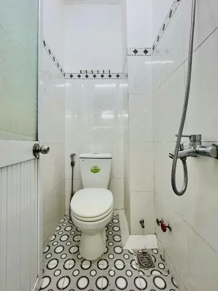 Phòng Cho Thuê Đầy Đủ Tiện Nghi, Cửa Sổ Thoáng Mát Nguyễn Khuyến Giao Chu Văn An Bình Thạnh