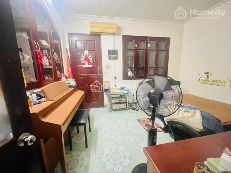 Nhà Phố Hoàng Quốc Việt– 2 Mặt Thoáng – Phân Lô, Vỉa Hè – Ô Tô Tránh – Kinh Doanh Đa Dạng