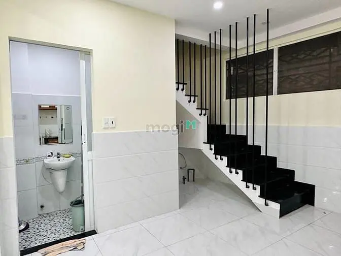 1 Trục 4M Quận 3, Sổ Hồng Riêng 67M2 1Om Ra Trần Quang Diệu-Lê Văn Sỹ