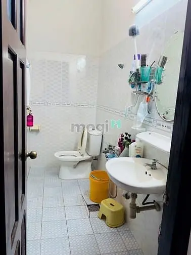 Bán Nhà Mt Đường Lê Thận Q.tân Phú - 4M X 19M Chỉ 9,2 Tỉ