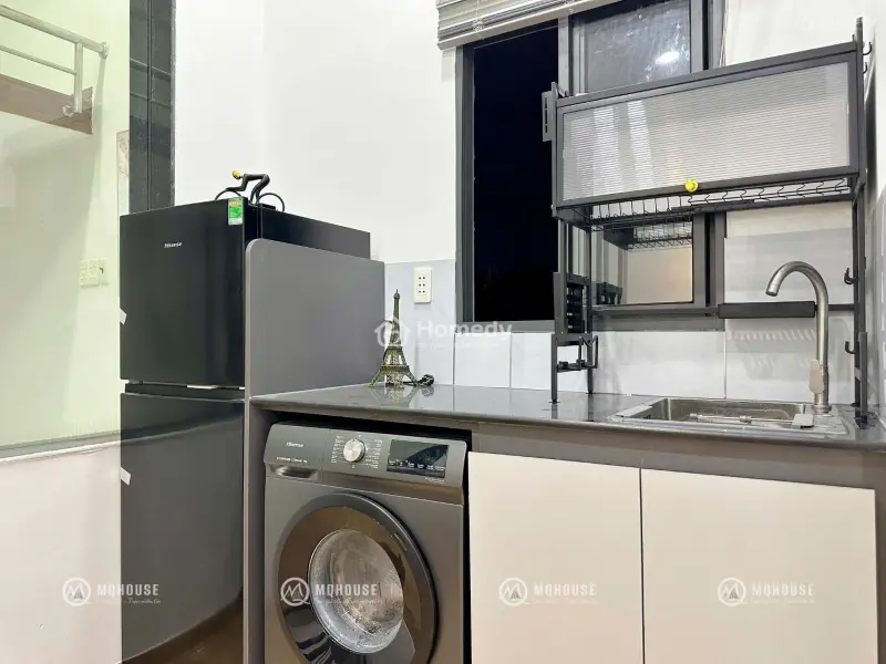 [Pass Cọc]Căn Hộ Ban Công Tách Bếp Đủ Nt Gần Vhu-Âu Cơ-Thoại Ngọc Hầu