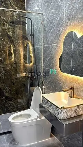 Nhà Mới 4 Lầu, 4X13.7 Hẻm Ôtô Khu Vip Lê Văn Qưới Vào Ở Ngay