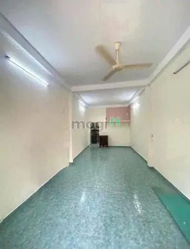 Nhà Cho Thuê: Mt Thái Phiên Q11, (4X14M 2 Lầu)