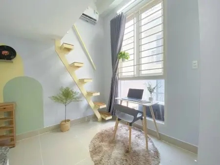 Phòng Có Gác Full Nội Thất Cửa Sổ Trời Ngay Đại Học Văn Lang