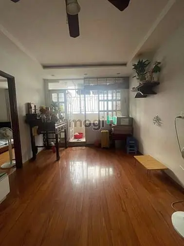 Căn Hộ Nam Kỹ Khởi Nghĩa, Q3, 97M2, 2Pn, 1Wc, Thang Bộ, 10Tr5/Th.