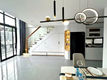 Căn Hộ Mn Nhưng Ko Bé Đâu Nha Thuộc Khu Đất Vàng Siêu Đẹp- Có Ô Tô Đỗ Cửa