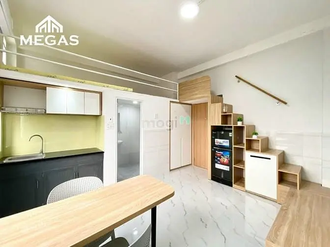 Phòng Duplex (Gác) Mới - Cửa Sổ Trời, Full Nội Thất/Thang Máy - Quận 2