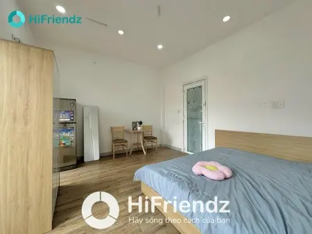 Phòng Cho Thuê Phú Nhuận_Bancong Siêu Thoáng, Full Nội Thất_Gần Lê Văn Sỹ, Giáp Q3, Q1