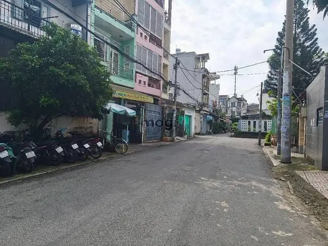 Nhà Mới 4 Lầu, 4X13.7 Hẻm Ôtô Khu Vip Lê Văn Qưới Vào Ở Ngay