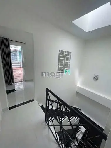 Bán Nhà Rộng Đẹp 3 Lầu (4X16) 55/108/14 Nguyễn Văn Công P3 Gò Vấp Bv17