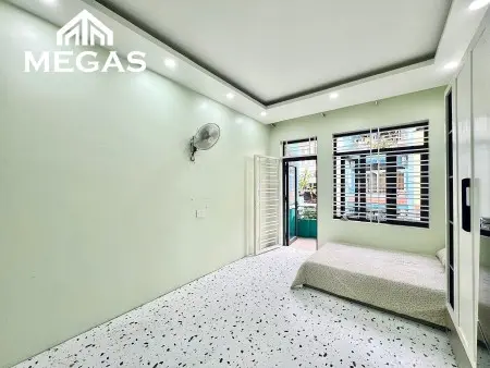 Căn Hộ Mới 100%_Nằm Gần Ngã Tư Bảy Hiền_Full Nội Thất_Ban Công Thoáng