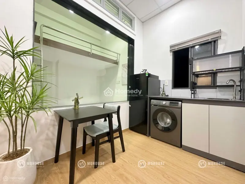 [Pass Cọc]Căn Hộ Ban Công Tách Bếp Đủ Nt Gần Vhu-Âu Cơ-Thoại Ngọc Hầu